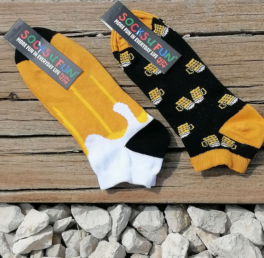   Witzige Sneaker Socken  BIER für Teenager, Damen und Herren,   4 Paar